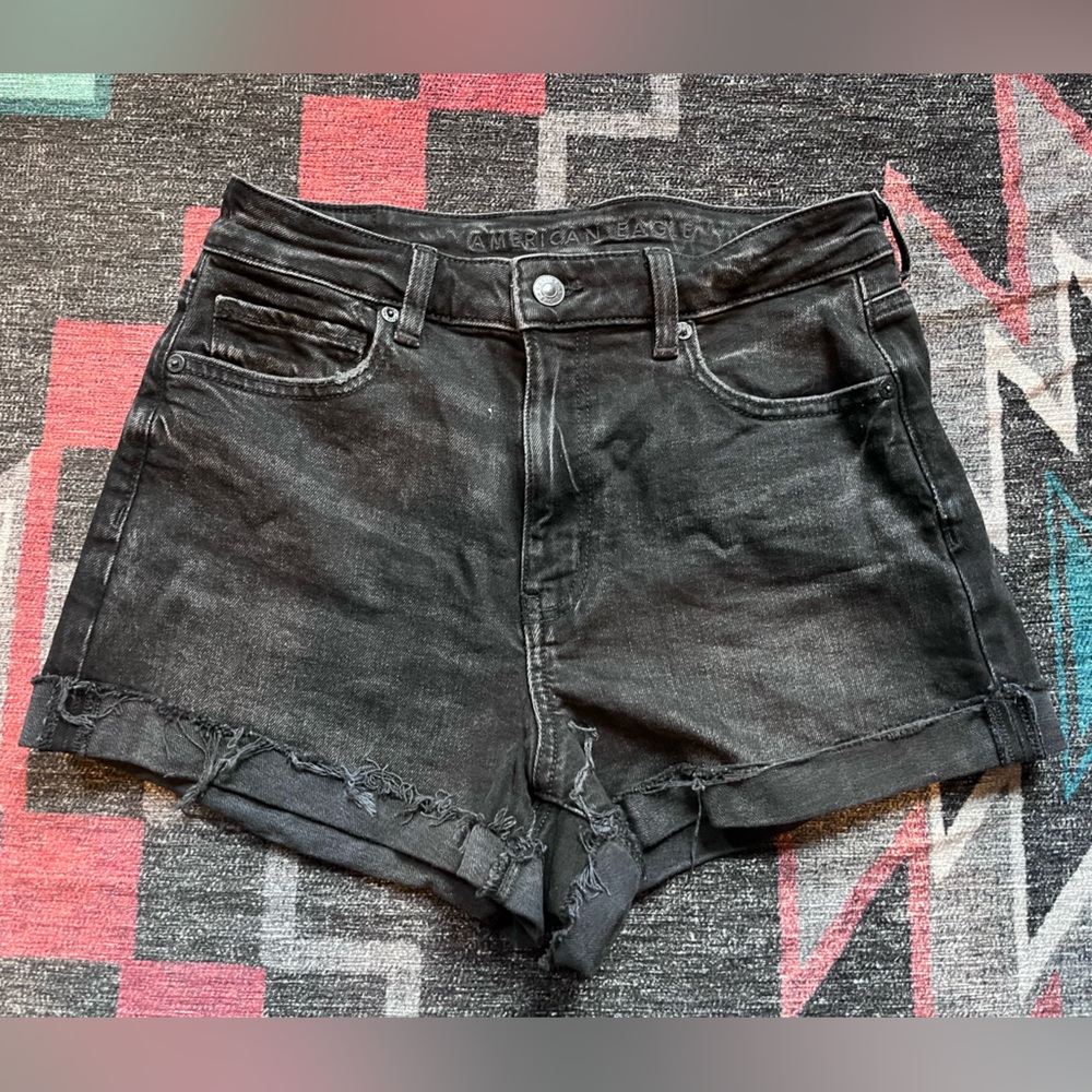 American Eagle Mom Short Black Stretch Size 4